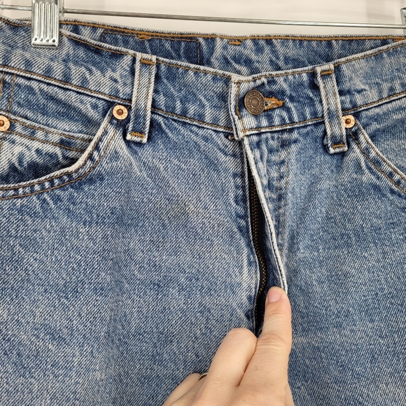 Vintage Levis 950 High Rise Straight Leg Blue Jeans Distressed Denim Size 24 - Picture 7 of 10